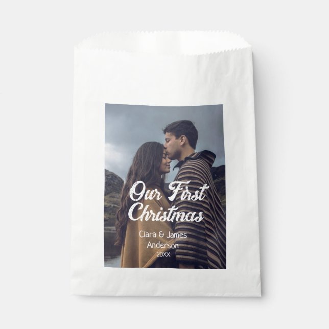 Bolsa De Papel Our first Christmas couple photo name white gray (Anverso)
