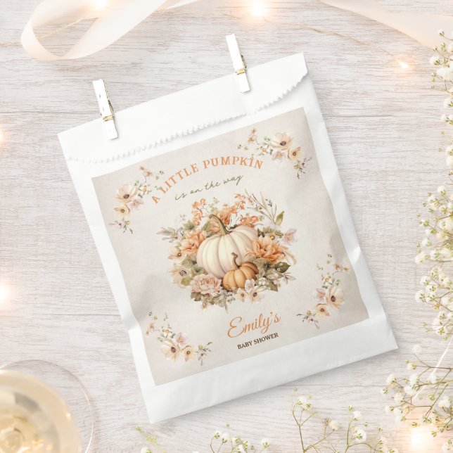 Bolsa De Papel Pequeña Calabaza Está En Camino De Pastel Baby Sho (Cortado)