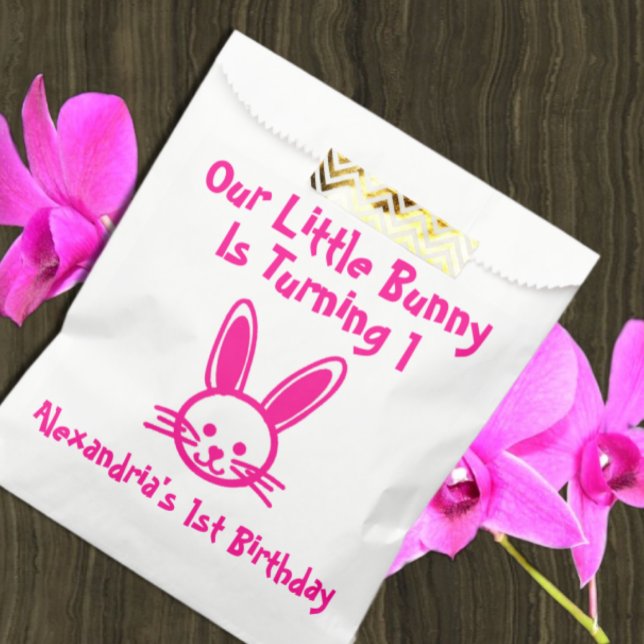 Bolsa De Papel Pequeño conejo el primer cumpleaños (Subido por el creador)
