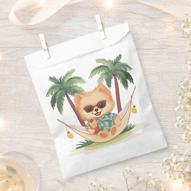 Bolsa De Papel Perro Pomeraniano En Una Camisa Hamaca Hawaiana (Cortado)