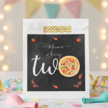 Pieza de diversión, segundo cumpleaños