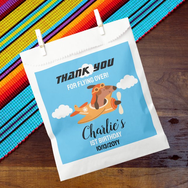 Bolsa De Papel Piloto de perro volando avión, lindo cumpleaños gr (Subido por el creador)