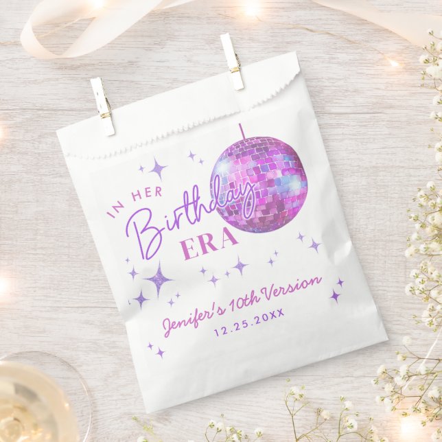 Bolsa De Papel Purple En La Música De Mi Era De Cumpleaños (Cortado)