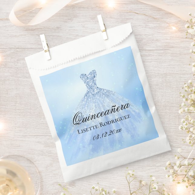 Bolsa De Papel Quinceanera azul bebé (Cortado)