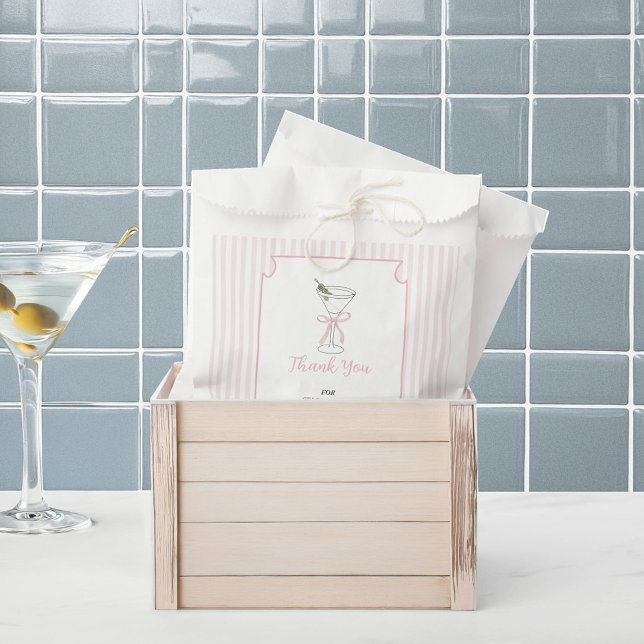 Bolsa De Papel Rayas rosas Tini Una está en camino Gracias (Subido por el creador)