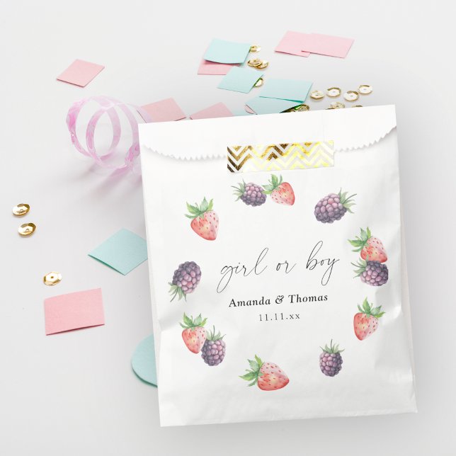 Bolsa De Papel Revelación de género de Berries. Chica o niño (Subido por el creador)