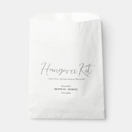 Bolsa De Papel Ropa negra Simple Script Hangover Recovery Kit