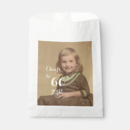 Bolsa De Papel ¡Salud a 60 años! Foto de cumpleaños