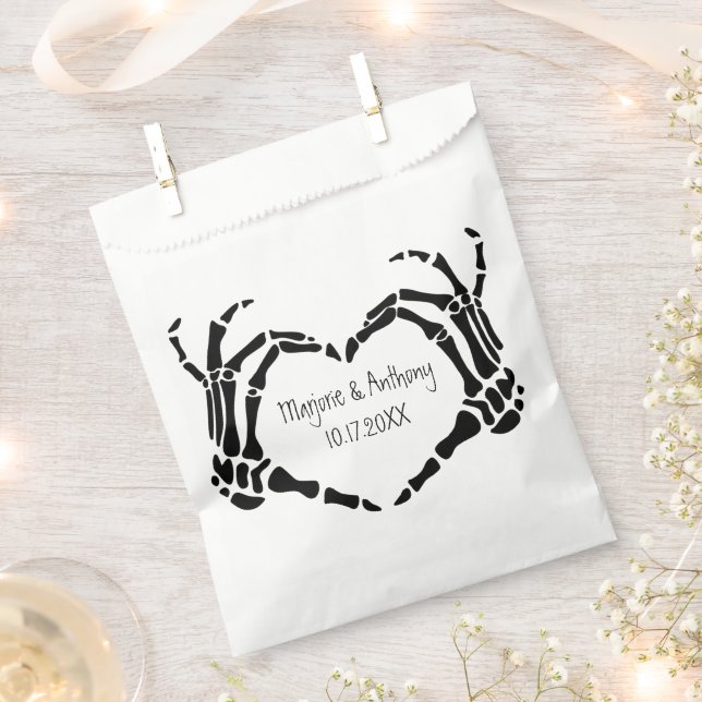 Bolsa De Papel Skeleton Manos Forma Corazón Boda Personalizada (Cortado)