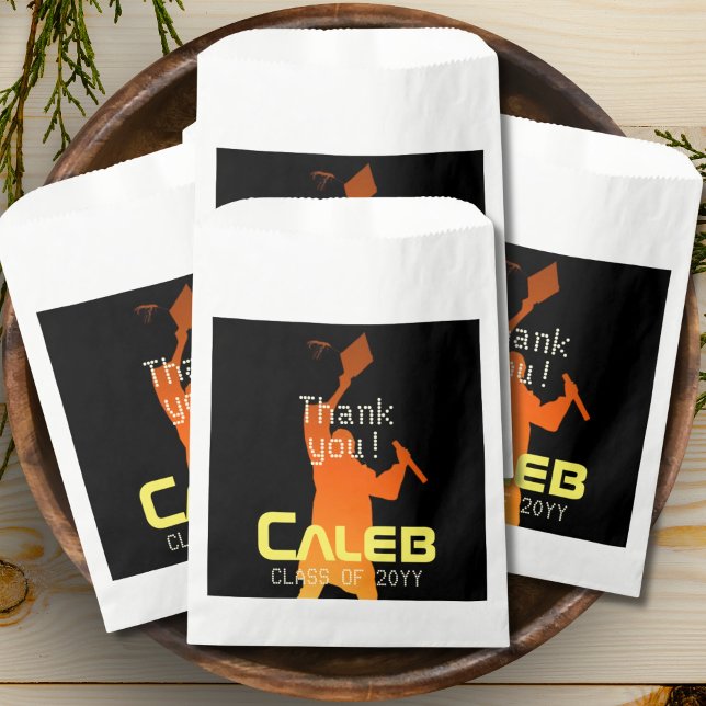 Bolsa De Papel Sleek Black Modern Tech Graduation (Subido por el creador)