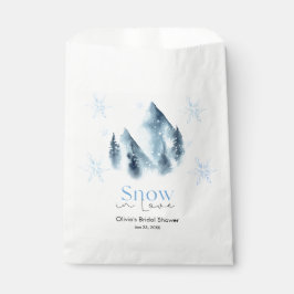 Bolsa De Papel Snow in Love Winter Snowflakes Bridal Shower