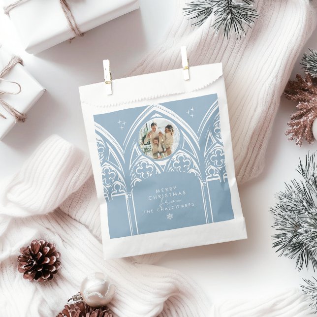 Bolsa De Papel Snowy Gothic Winter Fairytale Navidades Blue Photo (Subido por el creador)