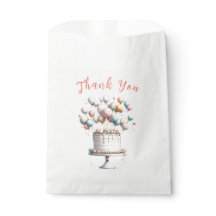 Surrealista, globos y pastel de cumpleaños gracias