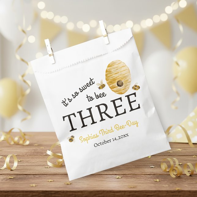 Bolsa De Papel Sweet To Bee Three Third Birthday Bees Honeycomb (Subido por el creador)