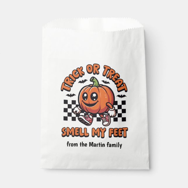 Bolsa De Papel Truco o trato oler mis pies Halloween (Anverso)
