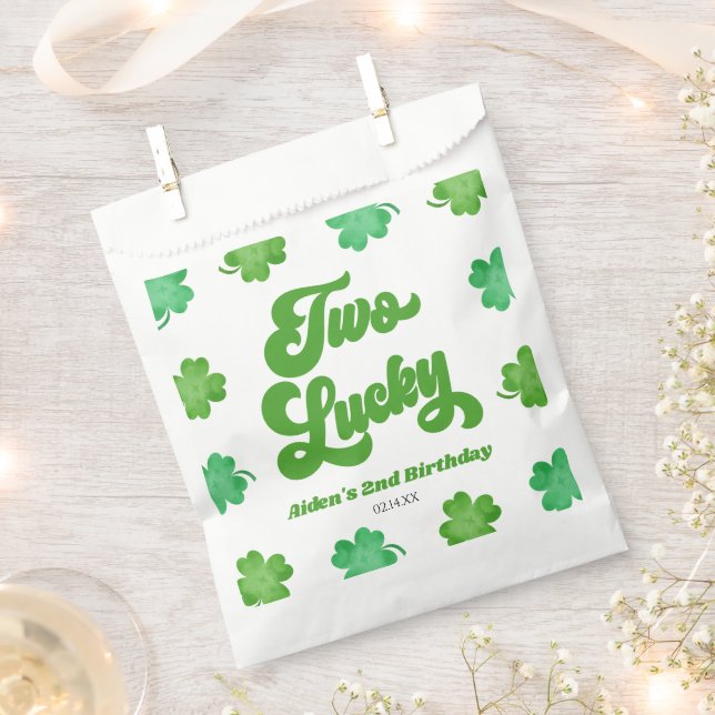 Bolsa De Papel Two Lucky Green Shamrock Clover 2nd Birthday Party (Cortado)