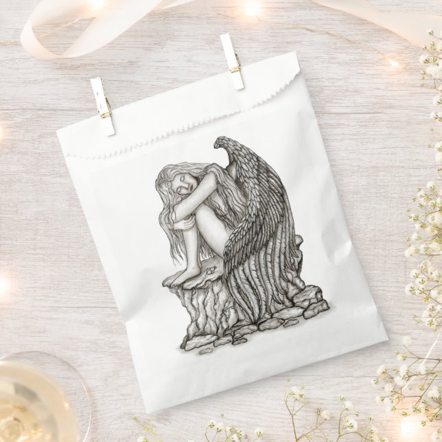 Bolsa De Papel Un ángel dormido en la piedra (Cortado)
