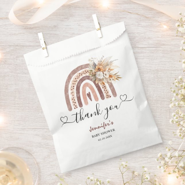 Bolsa De Papel Un boho neutral de género en el arco iris de Baby  (Cortado)