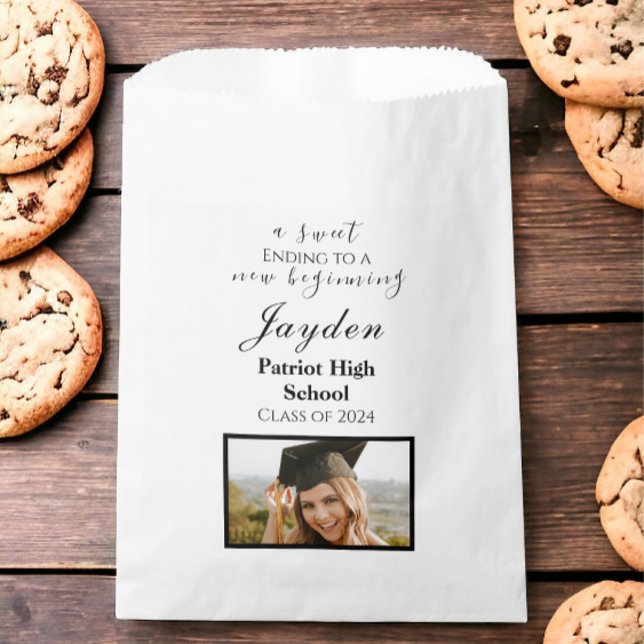 Bolsa De Papel Un dulce final a una nueva foto de graduación (Subido por el creador)