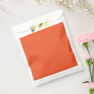 Bolsa De Papel un fondo naranja con un