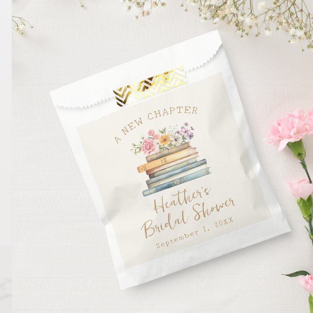 Bolsa De Papel Un nuevo capítulo de libros de flores silvestres:  (A New Chapter Wildflower Books Bridal Shower Favor Bag by Painted Paperie
)