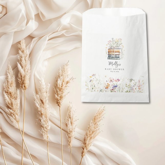 Bolsa De Papel Un nuevo capítulo inicia Baby Shower del libro de  (A New Chapter Begins Baby Shower Favor Bag)