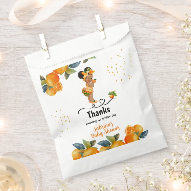 Bolsa De Papel Una pequeña Cutie está en camino a Baby Shower (Cortado)