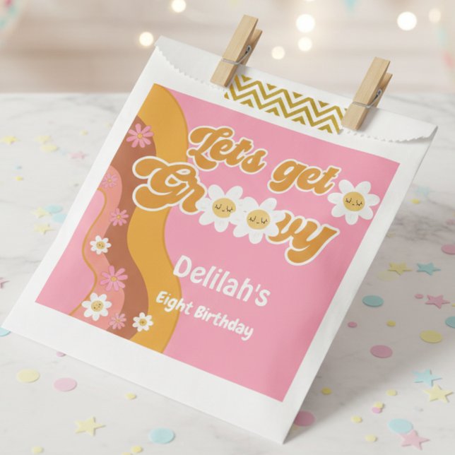 Bolsa De Papel Vamos a tener un cumpleaños retro groovy (Subido por el creador)