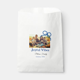 Bolsa De Papel Vibes alegres de la proa azul añaden el nombre de