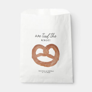 Bolsa De Papel Vinculamos Al Boda De Knot Pretzel