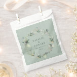 Bolsa De Papel Watercolor eucalyptus elegante fiesta de bodas<br><div class="desc">El eucalipto acuarela elegante de la fiesta de bodas verde sabio favorece las galletas. Parte de una suite boda completa</div>