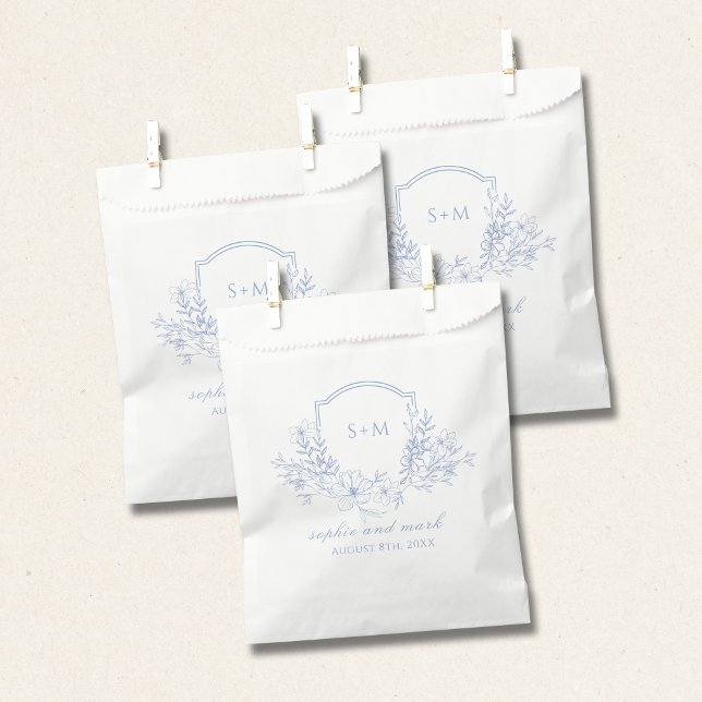 Bolsa De Papel Wedding Floral Crest Monogram Dusty Blue (Subido por el creador)