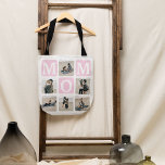Bolsa de regalo de regalo de MOM moderna con cuadr<br><div class="desc">Crea tu propio bolso de tote MOM con un collage de rejilla multifoto y texto de personalizable moderno. Este diseño presenta 6 fotografías en cuadrados de esquina curvados, un texto MOM que puedes cambiar a cualquier color, y un reverso de la mejor mami del mundo. Personaliza el corazón y el...</div>