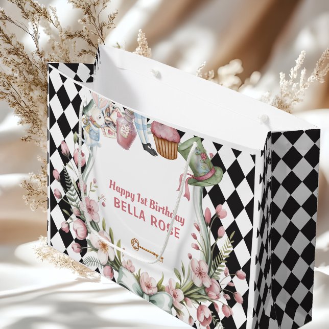 Bolsa De Regalo Grande Alice in Wonderland Flower Frame  1st birthday (Subido por el creador)