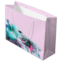 Anillos con pétalos de rosa blancos