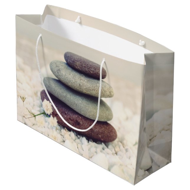 Bolsa De Regalo Grande Cairn meditativo de piedras apiladas (Angulo reverso)