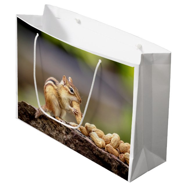 Bolsa De Regalo Grande Chipmunk comiendo un maní (Angulo Anverso)