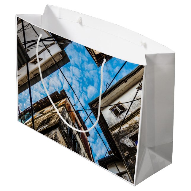 Bolsa De Regalo Grande Cielo sobre Stonetown, Zanzíbar (Angulo reverso)