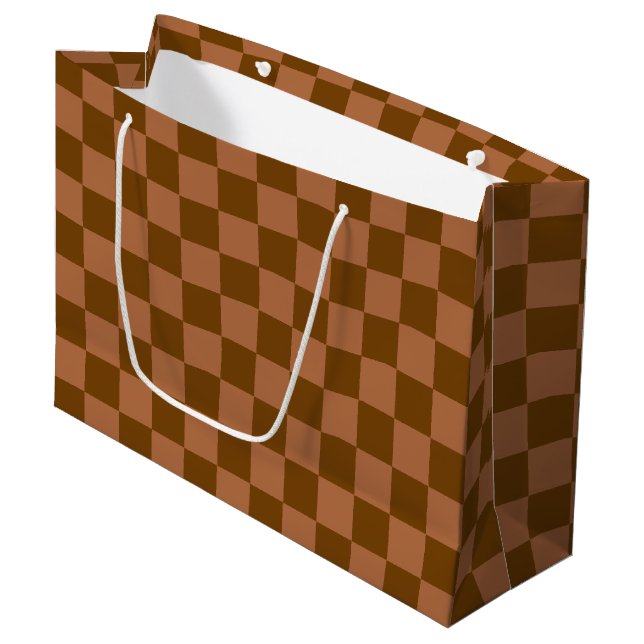 Bolsa De Regalo Grande Classic Checkered Pattern: Brown and Tan Square (Angulo Anverso)