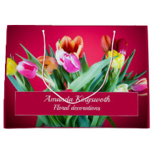 Empaquetado de negocios florales con tulipanes col