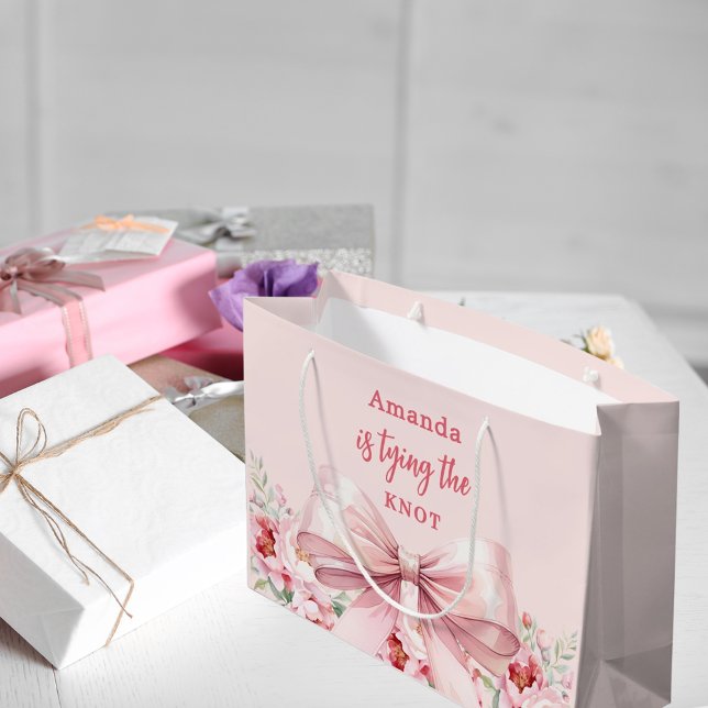 Bolsa De Regalo Grande Está atando el lazo rosa floral Despedida de solte (Subido por el creador)