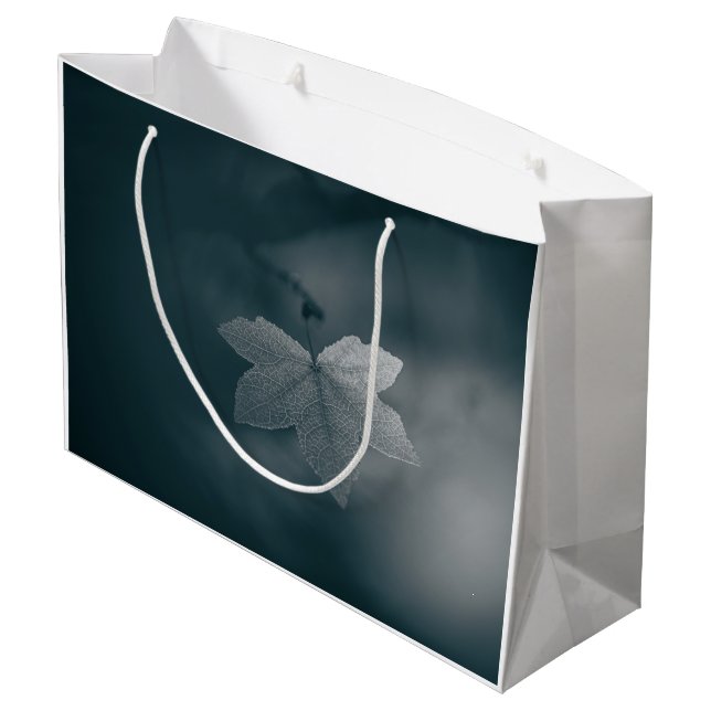 Bolsa De Regalo Grande Foto de la naturaleza de la hoja de arce (Angulo reverso)