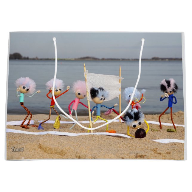 Bolsa De Regalo Grande Fubby's spelen beach volleybal op het strand. (Anverso)