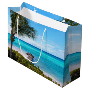 Bolsa De Regalo Grande Hermoso árbol de palma ventoso en la playa tropica