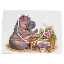 Hippo está haciendo manicura junto a la playa 