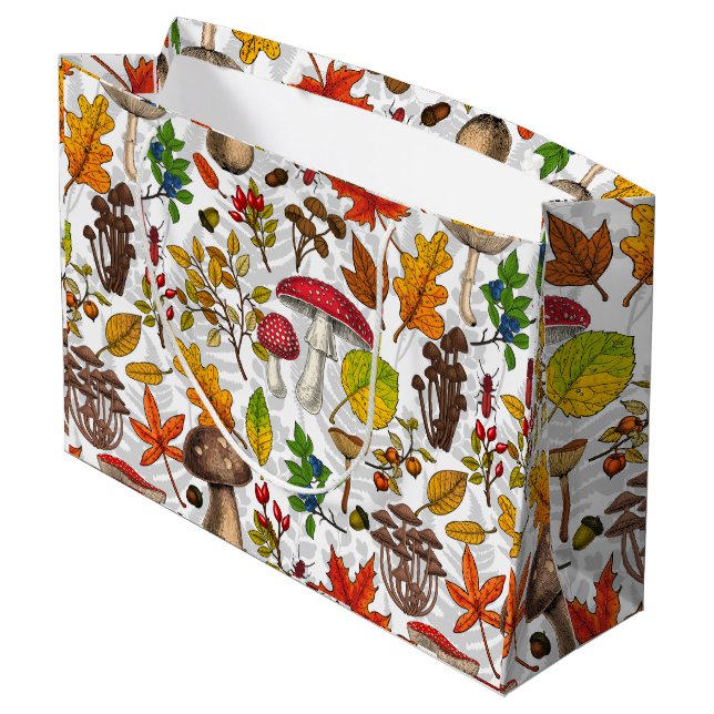 Bolsa De Regalo Grande Hongos, hojas, nueces y bayas otoñales en blanco (Angulo reverso)
