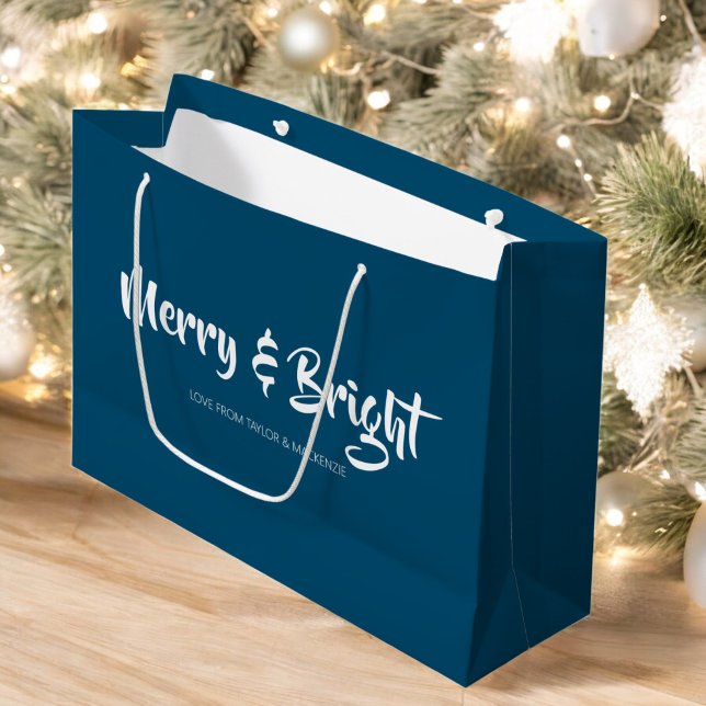 Bolsa De Regalo Grande Navidades Feliz y Brillante Personalizado (Christmas Merry and Bright Personalized Large Gift Bag by Ricaso. Add your own text. Other colors)