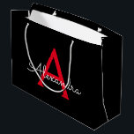 Bolsa De Regalo Grande Nombra de monograma de guión negro rojo<br><div class="desc">Bolsa de regalo de Monograma de Guión Simple Negro y Rojo. Esto hace que el dulce perfecto cumpleaños 16,  boda,  ducha de novia,  aniversario,  ducha de bebé o bolso de regalo de la fiesta de soltera para alguien que ama el lujo glam y los estilos de moda.</div>