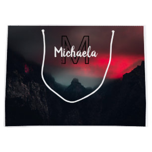 Bolsa De Regalo Grande Nubes quemadas, niebla y montañas monograma en el 