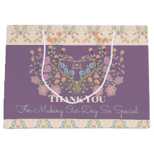 Púrpura con acentos florales